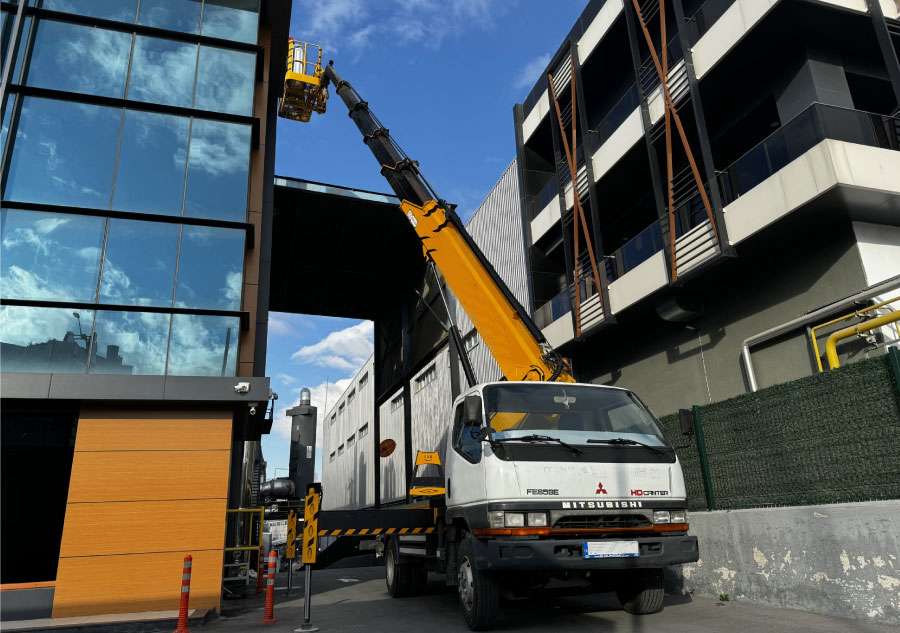 Antalya’da Sepetli Vinç ile Yapılan Başarılı Proje Örnekleri